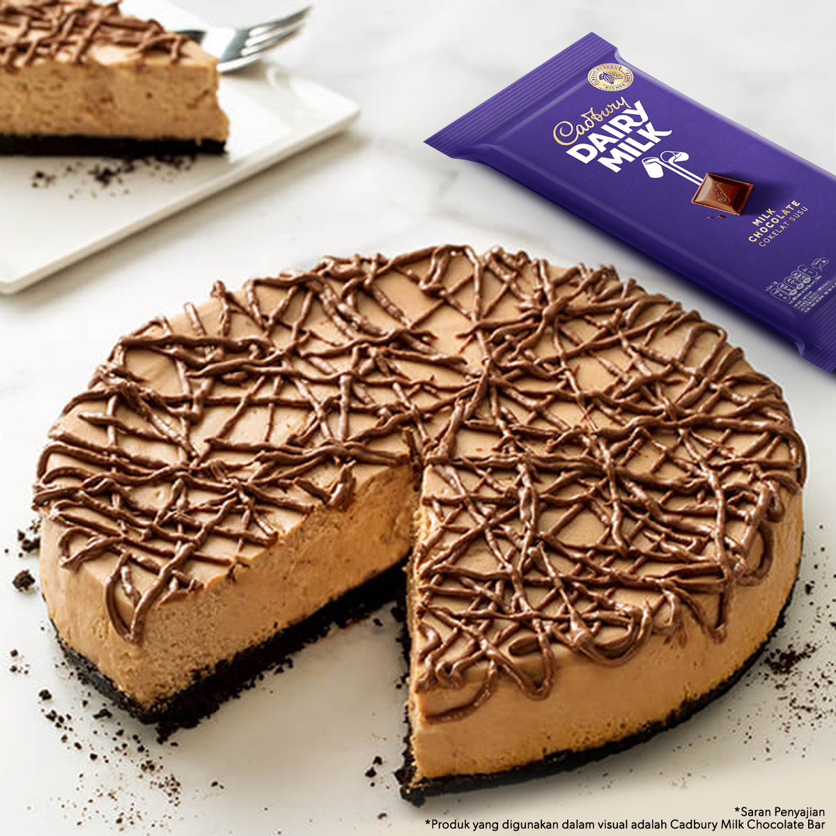 Cadbury Dairy Milk Black Forest 52g, Cokelat Susu dengan Jeli dan Biskuit:
